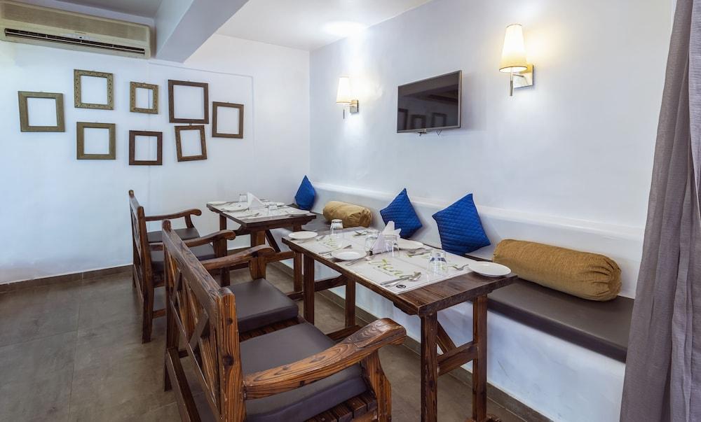 Azzure By Spree Hotel Calangute Ngoại thất bức ảnh