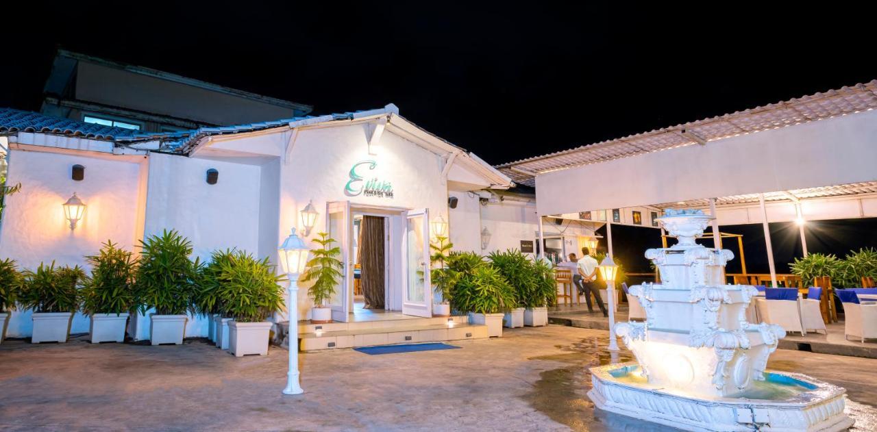 Azzure By Spree Hotel Calangute Ngoại thất bức ảnh
