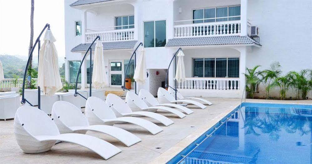 Azzure By Spree Hotel Calangute Ngoại thất bức ảnh